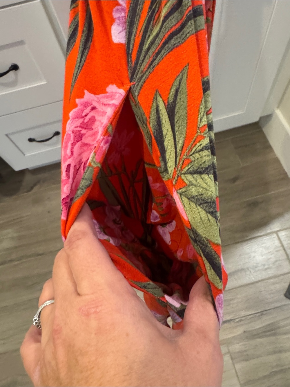 Old Navy Women’s. XL- Floral Midi Dress w/ Pink Bloom Print w/ pockets - Picture 5 of 6